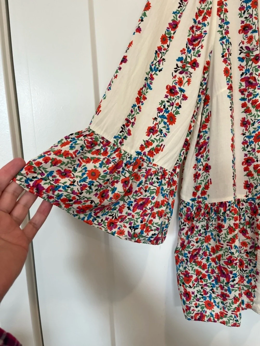 Anthropologie Maeve Hiver Peasant Boho Cottagecore Blouse Bell Sleeve Floral 8 - Picture 2 of 12